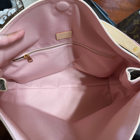 ❤️LOUIS VUITTON ❤️ - Picture 4 of 8